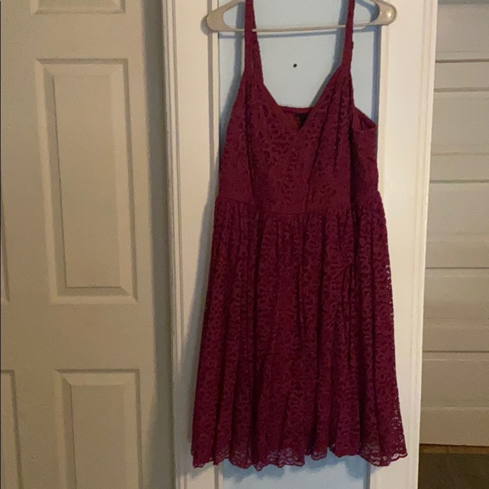 Torrid midi lace overlay dress size 2